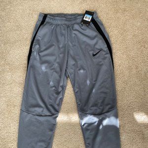 NIKE Men's Epic Knit Joggers Medium